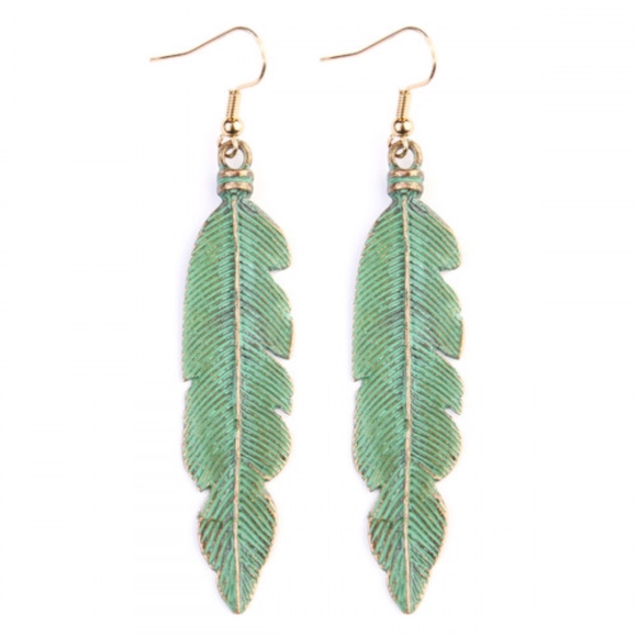 Enclothe Jewelry - Mint Feather Etched Drop Earrings